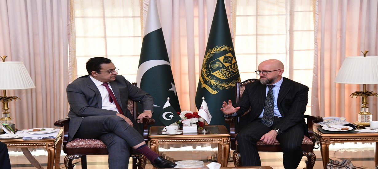 Federal Minister Ahad Cheema discussed Important Projects with AIIB Vice President